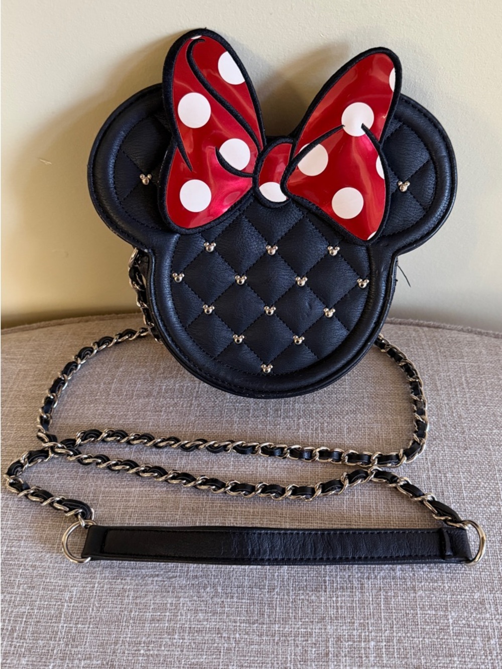 Loungefly Disney Minnie Mickey Mouse Quilted Hearts Crossbody Bag Black Red
